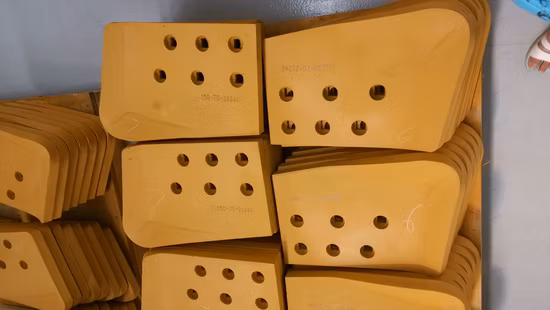 Motor Grader Blade Cutting Edge End Bit 5332582 20*152.4*471.1 Grader End Bit